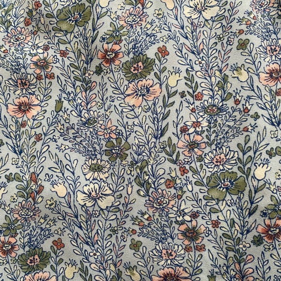 Light Blue Flowered Blouse - Picture 3 of 3